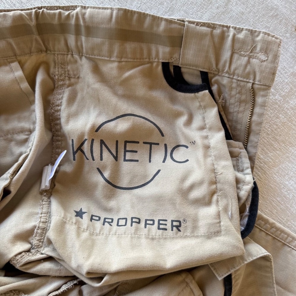 Propper Kinetic Tactical Cargo Pants Men 32x30 Khaki Ripstop Utility Work - Picture 4 of 16